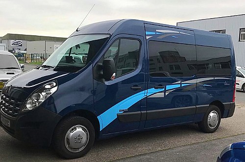 vauxhall-movano-renault-master-nissan-nv-400-front-privacy-side-glass_2018-12-19-18-02-58.jpg